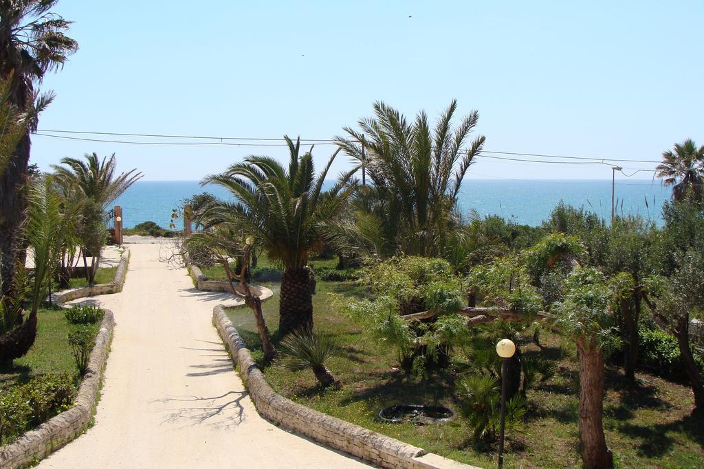 La Villa Rosa Al Mare Pozzallo Habitación foto